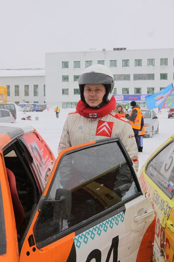 Победитель гонки Сергей Шерстобитов.