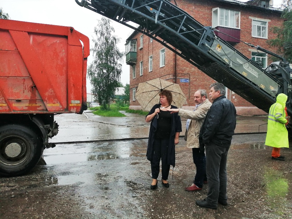 Печора ремонтирует дороги | 02.08.2019 | Сыктывкар - БезФормата