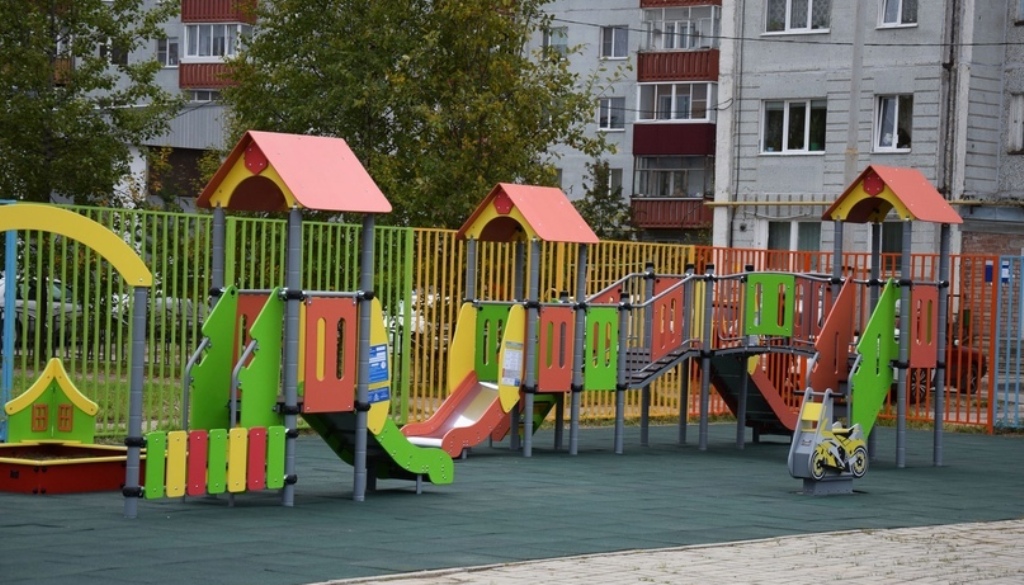 Двор для ребенка | 27.05.2022 | Сыктывкар - БезФормата